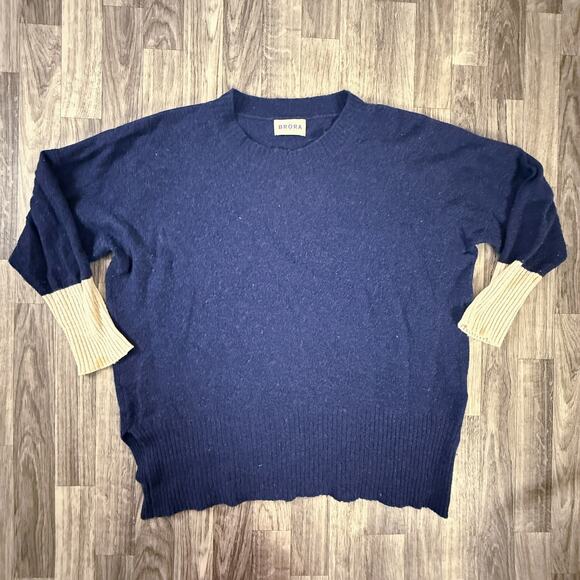 Brora Scottish Cashmere Navy Blue Sweater M/L Made in Scotland Contrast Cuff - Picture 1 of 6